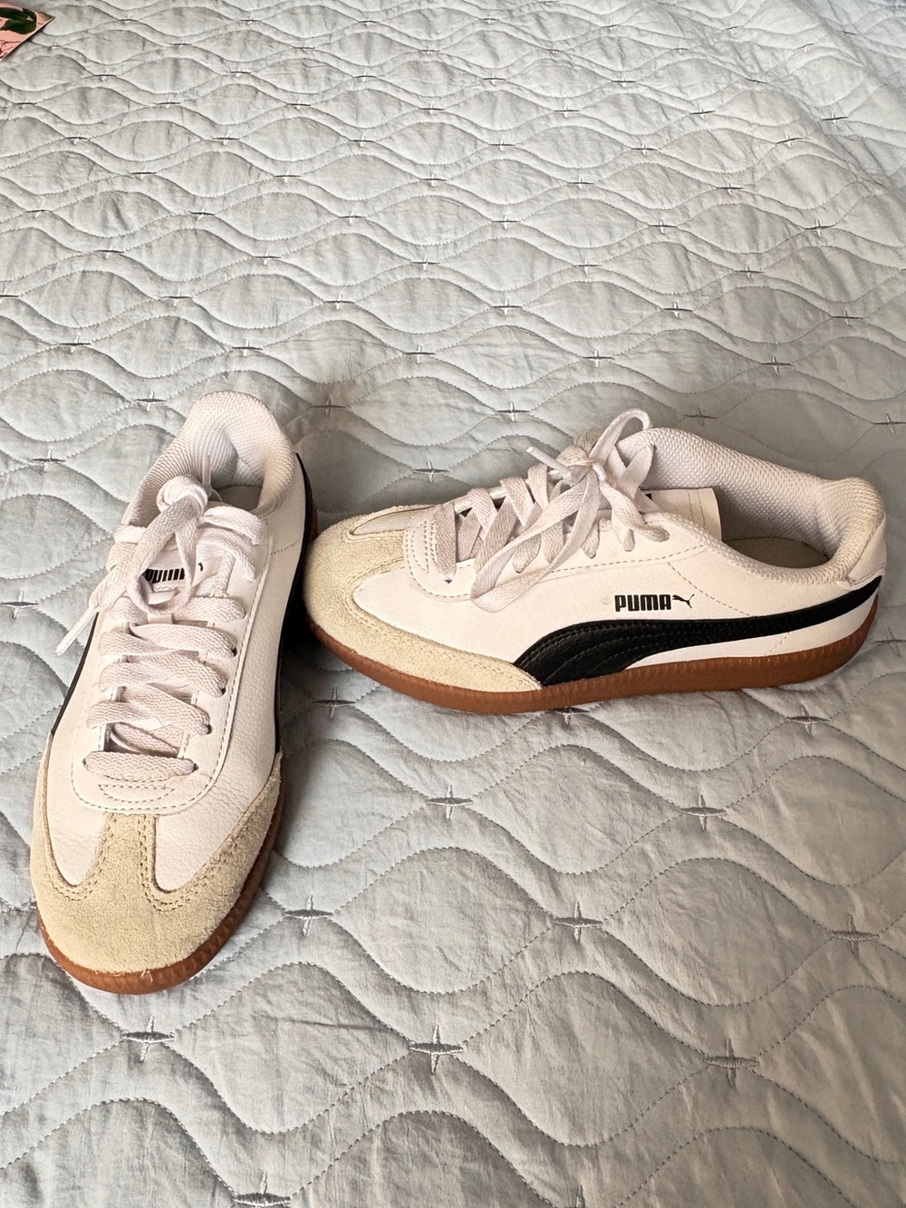 PUMA Club 5v5 Women’s White Black Gum Sneakers Size 5.5
